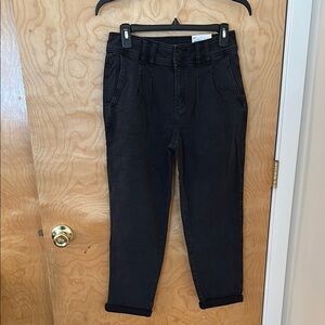 Sonoma Charcoal Pleated-Front Relaxed Capris